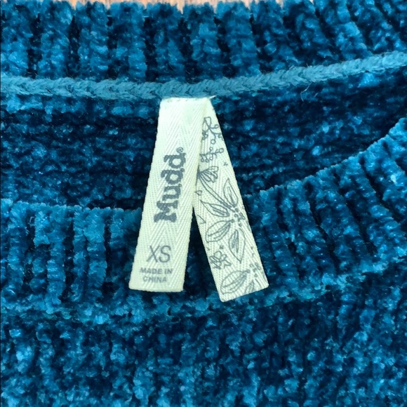 Mudd Sweater - Picture 2 of 3
